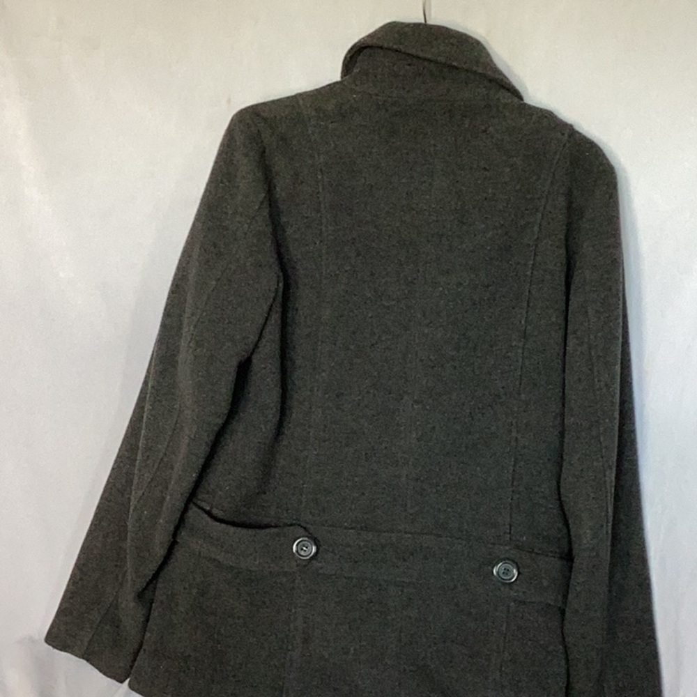 DollHouse coat - Picture 3 of 7